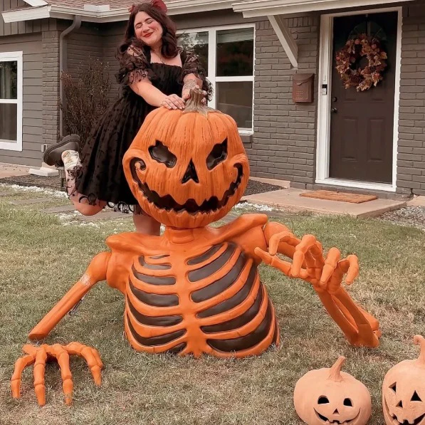 Spooky Early Bird Deals Pumpkin Skeleton Ground Breaker Halloween Decoration